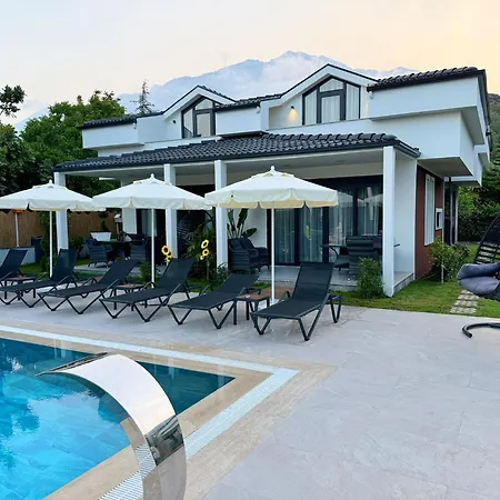 - Meta Homes - Villa *