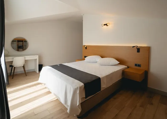 - Meta Homes -