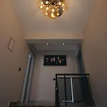 - Meta Homes -