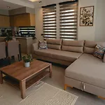 - Meta Homes -