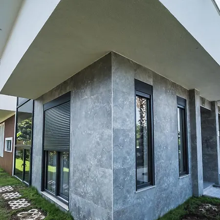 - Meta Homes - *