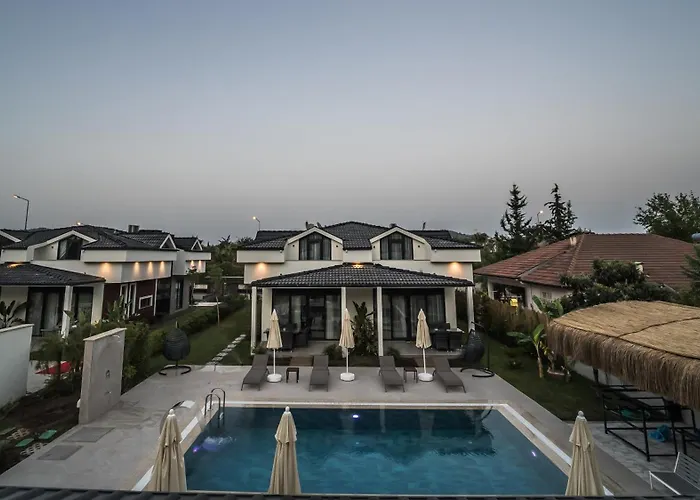 - Meta Homes - Villa