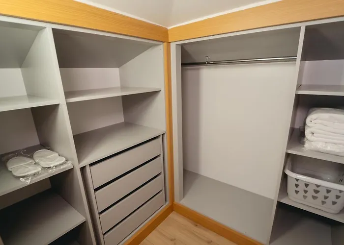 Vila - Meta Homes - *