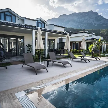 - Meta Homes - Villa *