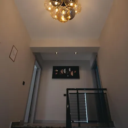 - Meta Homes -