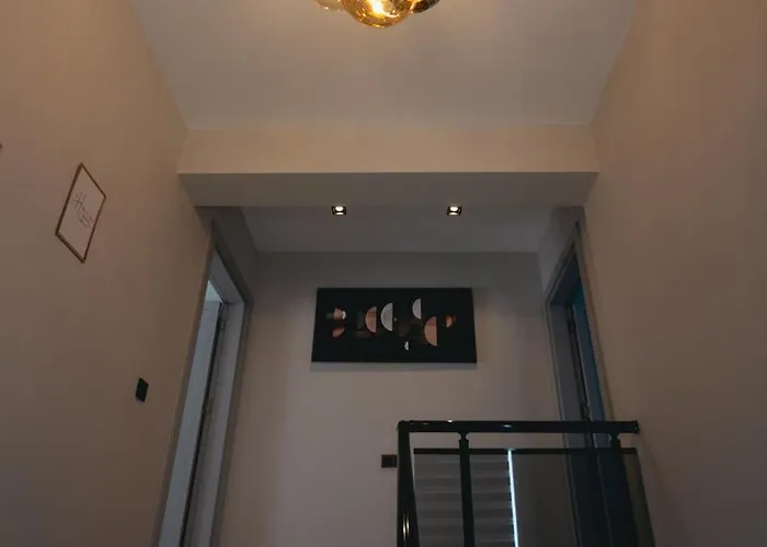 - Meta Homes -